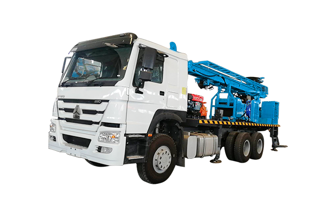 Truck mounted water well drilling rig